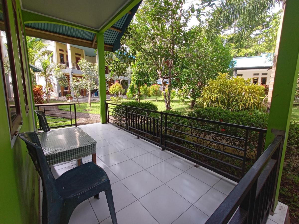 Tangkoko Lodge Bitung Екстер'єр фото