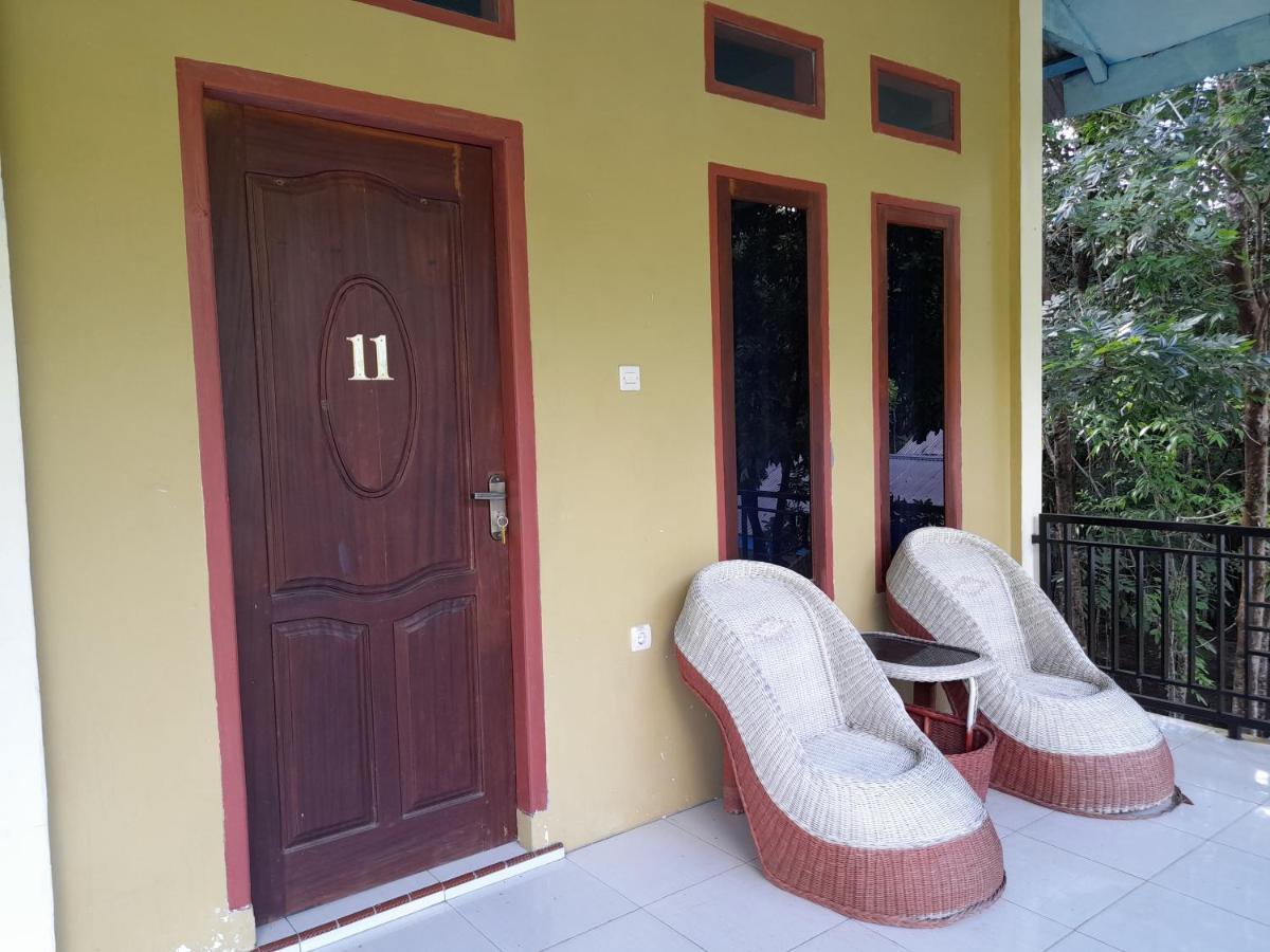 Tangkoko Lodge Bitung Екстер'єр фото