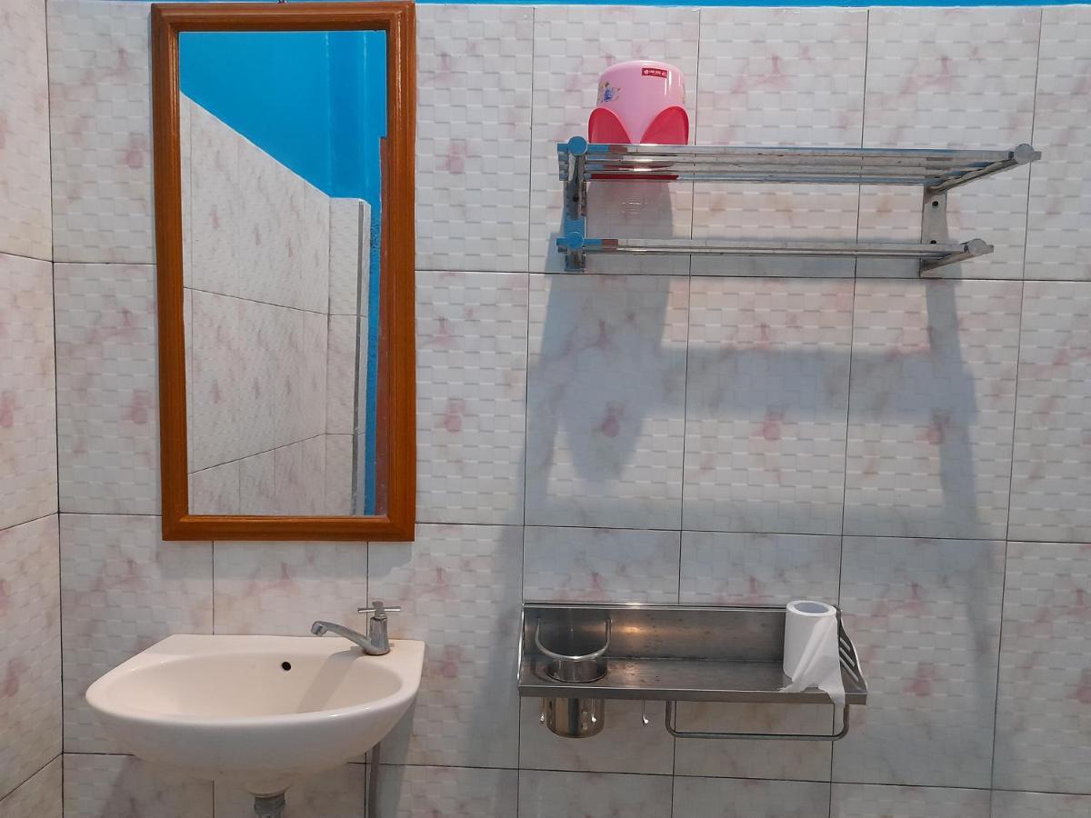 Tangkoko Lodge Bitung Екстер'єр фото